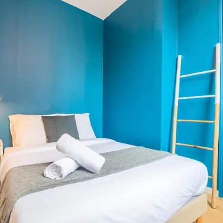 Pensión Spacious House 11 Bedrooms 8 Bathrooms 22 People.