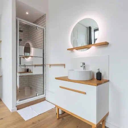 Pensión Spacious House 11 Bedrooms 8 Bathrooms 22 People.