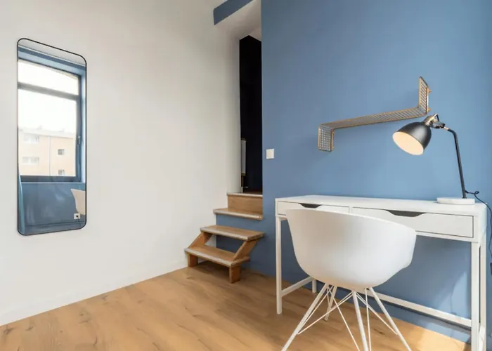 Maison d'hôtes Spacious House 11 Bedrooms 8 Bathrooms 22 People. 3*