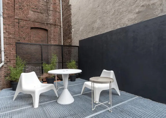 Spacious House 11 Bedrooms 8 Bathrooms 22 People. Maison d'hôtes